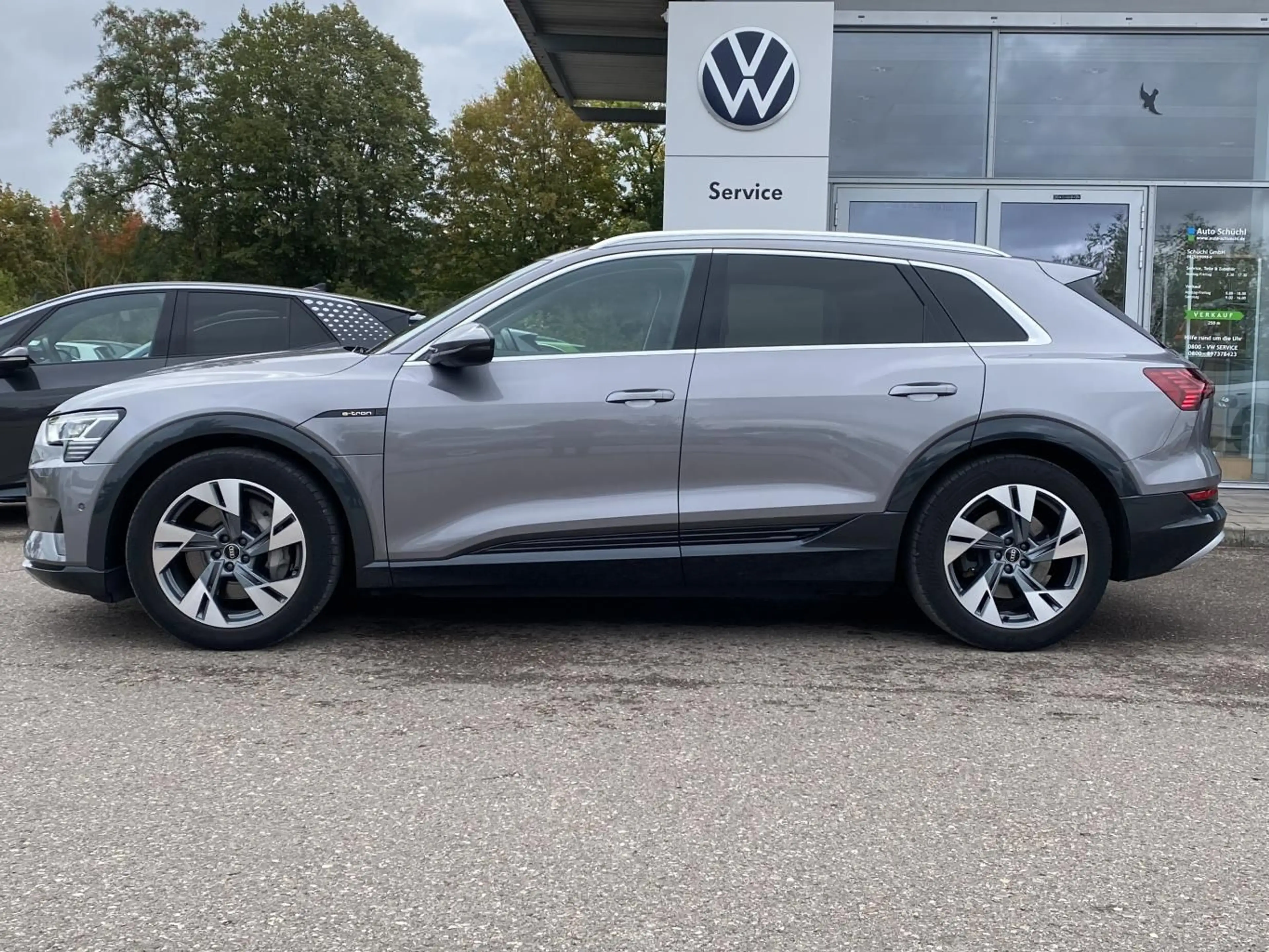 Audi e-tron quattro 50 advanced AHK+HEAD-UP+ACC+NAVI+ — photo 3