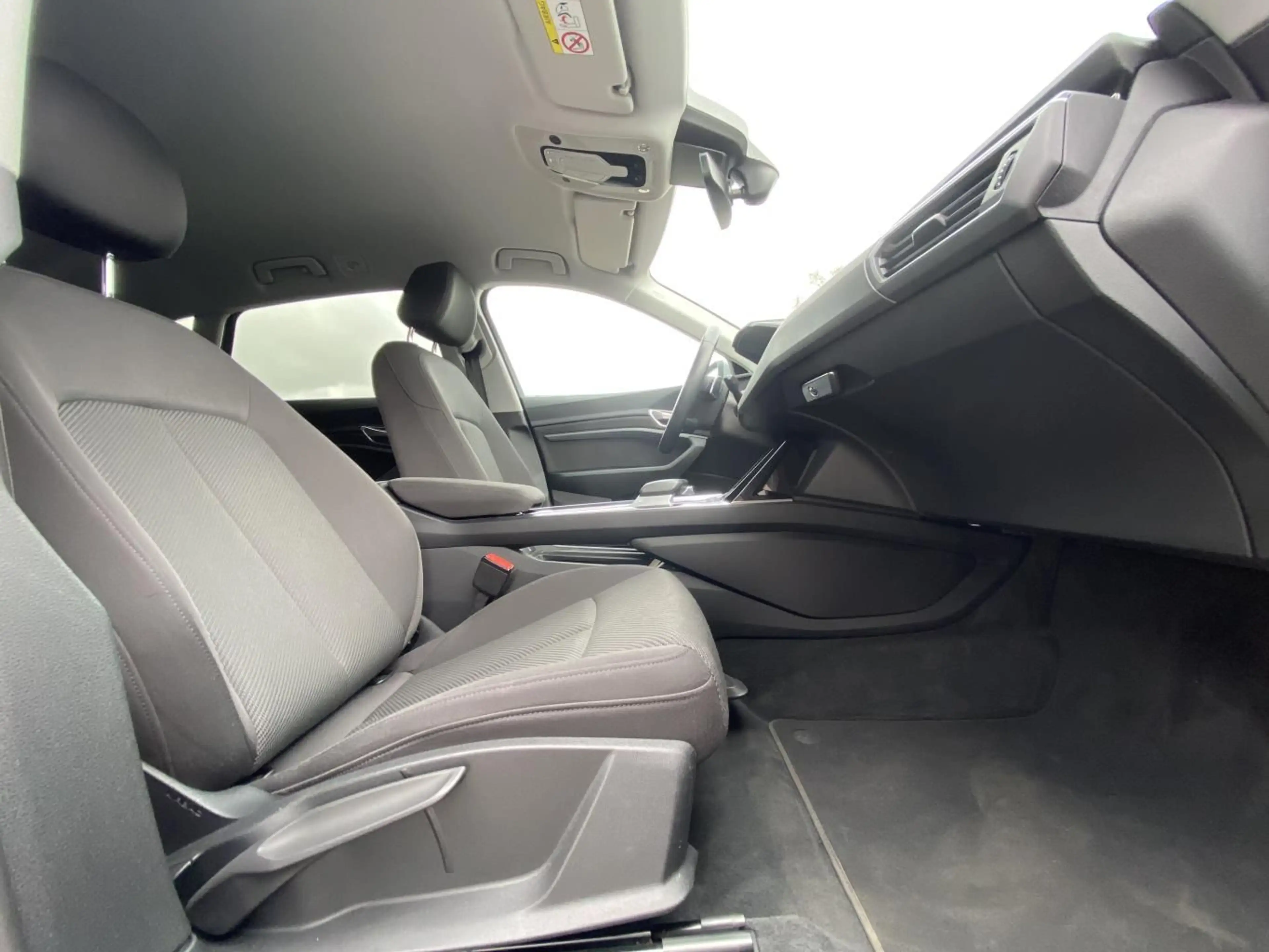 Audi e-tron quattro 50 advanced AHK+HEAD-UP+ACC+NAVI+ — photo 20