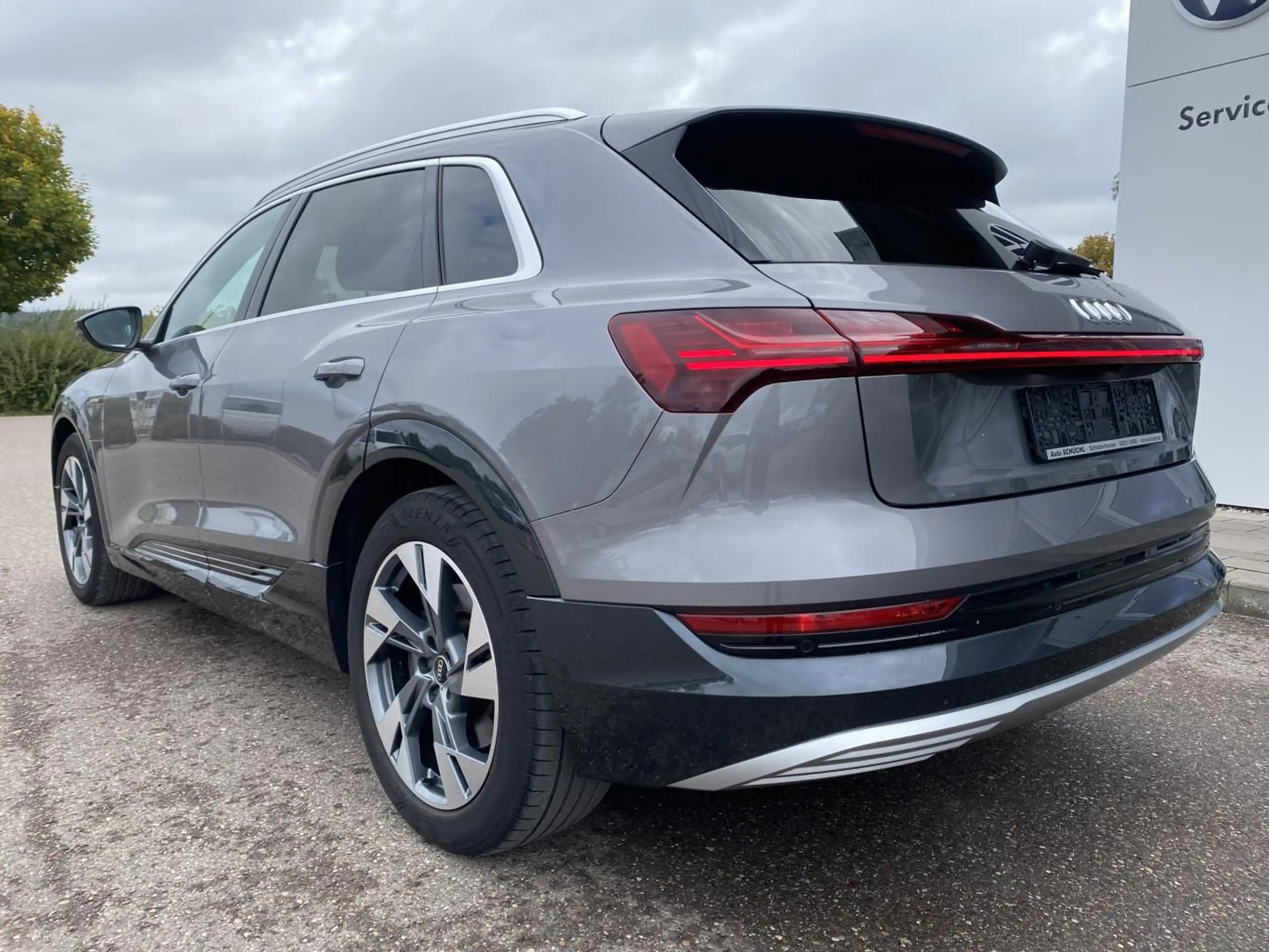 Audi e-tron quattro 50 advanced AHK+HEAD-UP+ACC+NAVI+ — photo 5
