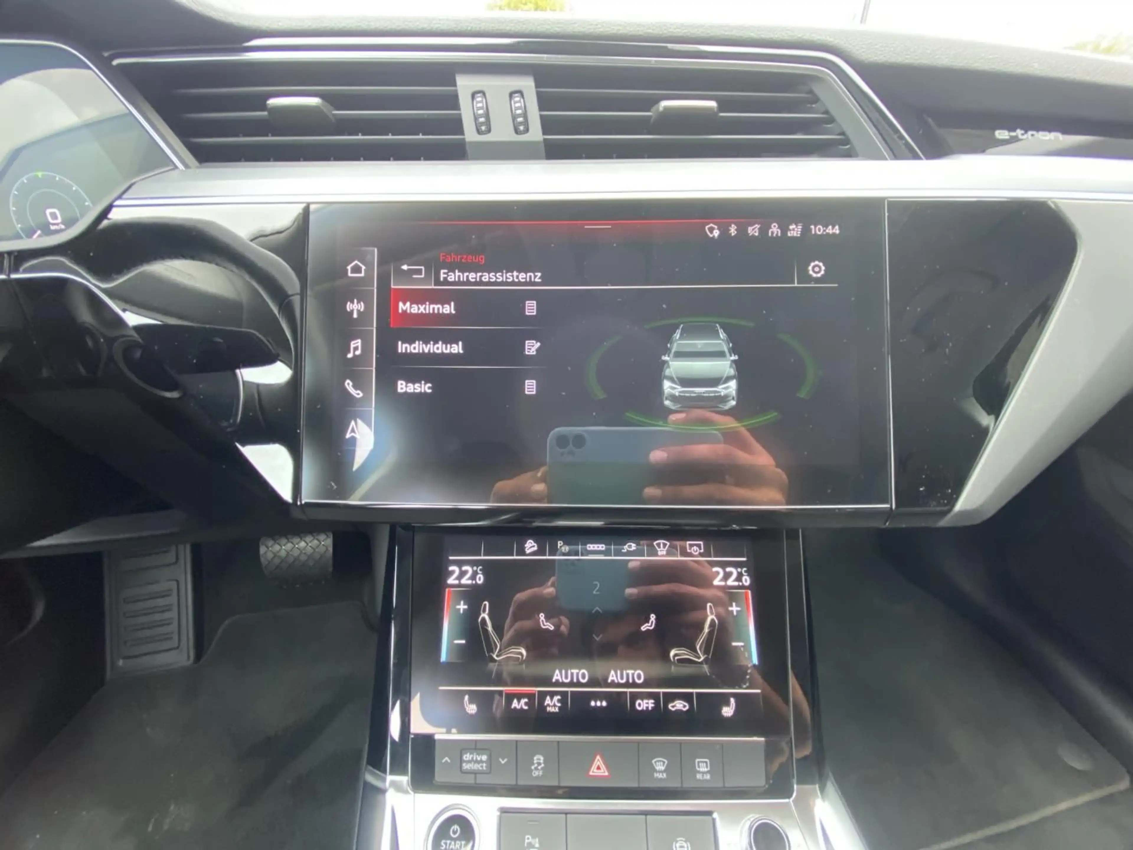 Audi e-tron quattro 50 advanced AHK+HEAD-UP+ACC+NAVI+ — photo 17