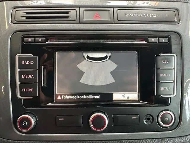 Volkswagen Tiguan view 15