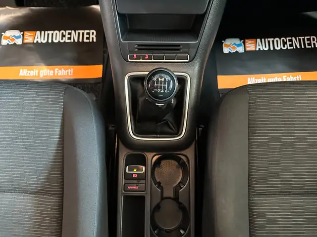 Volkswagen Tiguan view 11