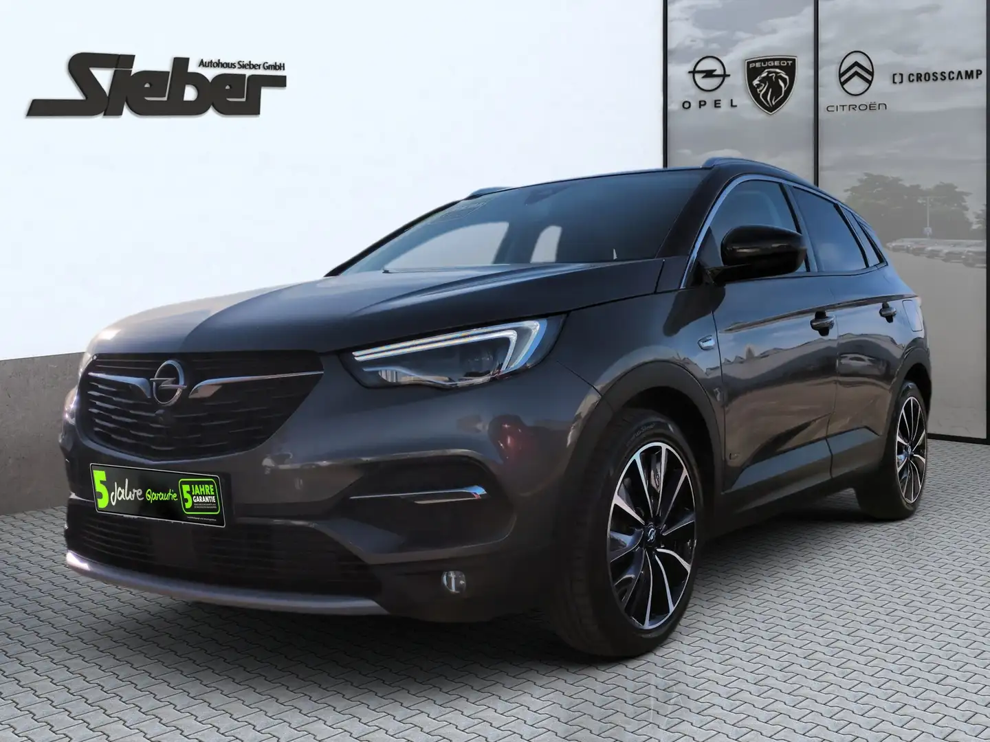 Opel Grandland Hybrid Ultimate LED Navi Kamera AWD Grijs - 2