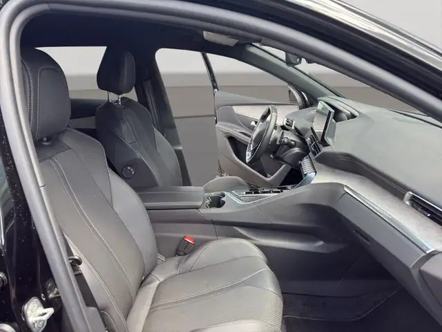 Peugeot 3008 view 7