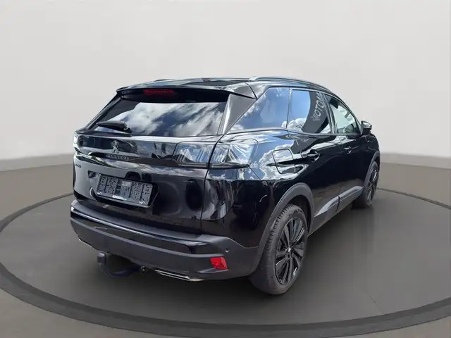 Peugeot 3008 view 4