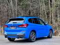 BMW X1 xDrive 20 d M Sport Aut. *PANO*HUP*LEDER*1 BESITZ* Blau - thumbnail 2