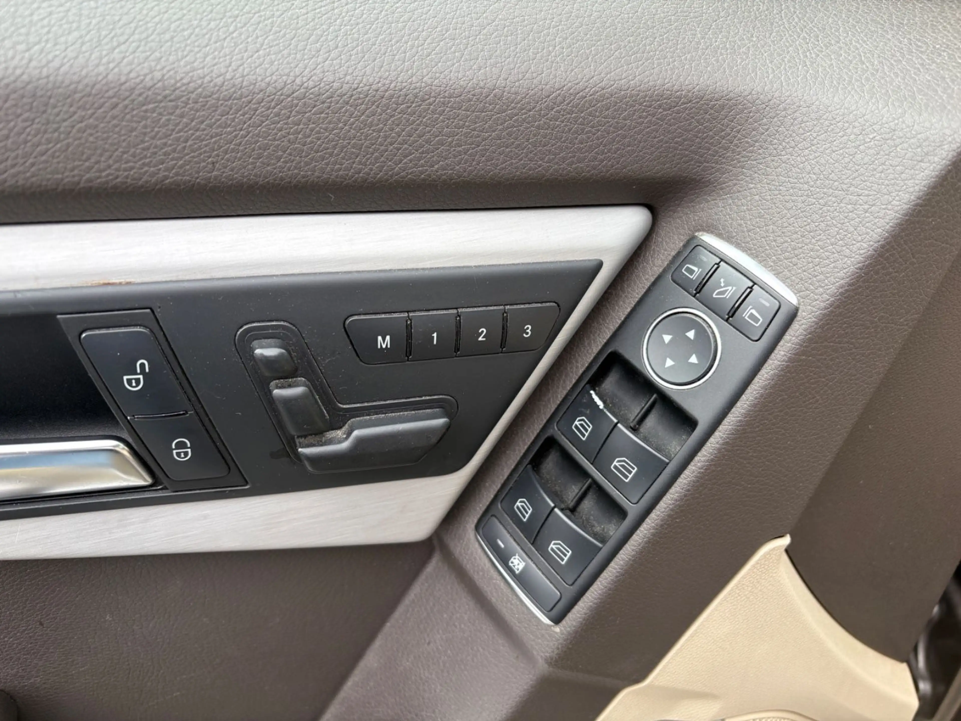 Mercedes-Benz GLK 350 CDI BlueEfficiency 4Matic AMG-SPORT EXT. — photo 15
