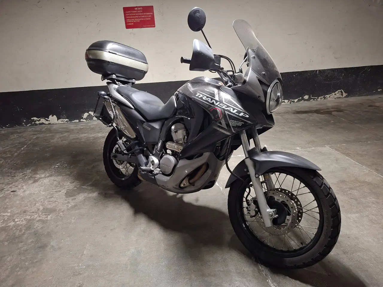 Honda XL 700