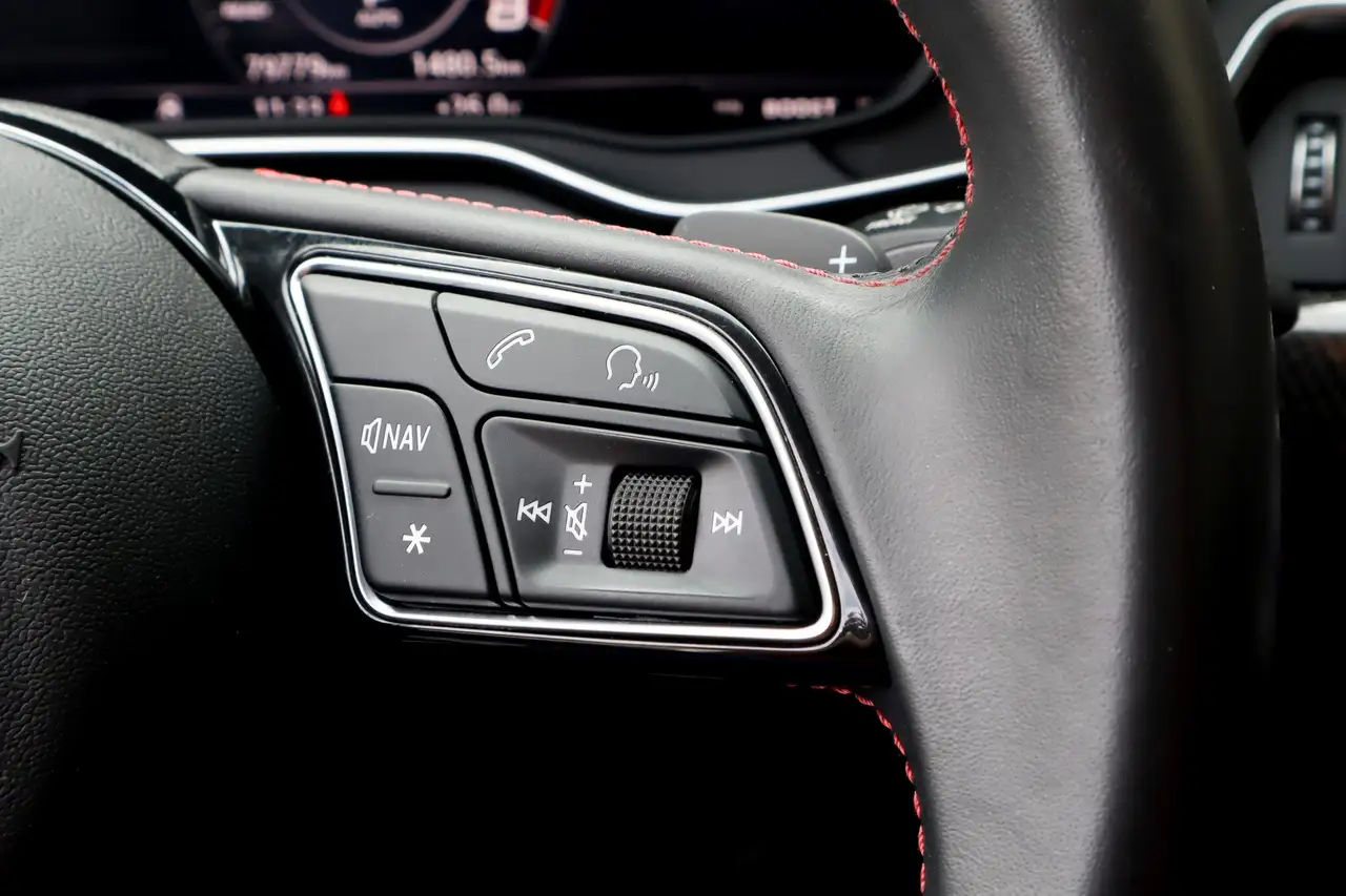 Audi S5 снимка Audi S5