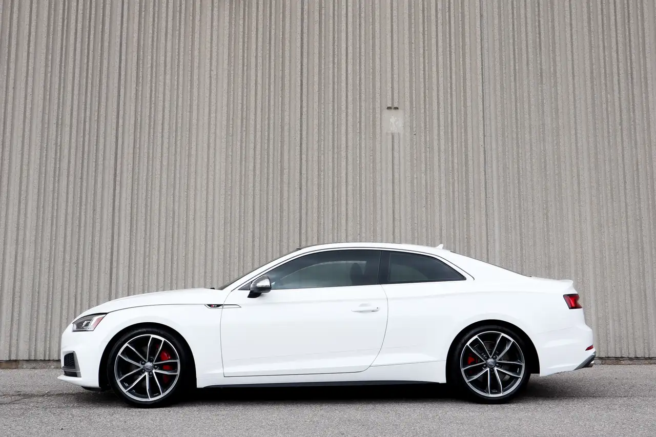Audi S5 снимка Audi S5