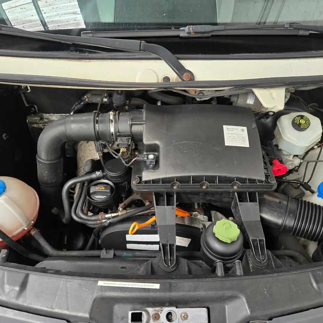 Volkswagen Crafter 2.5 TDi Wit - 2
