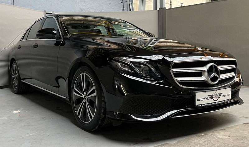 Mercedes-Benz E 220 d KEYLESS-GO SSD LED Leder Avantgarde — photo 2