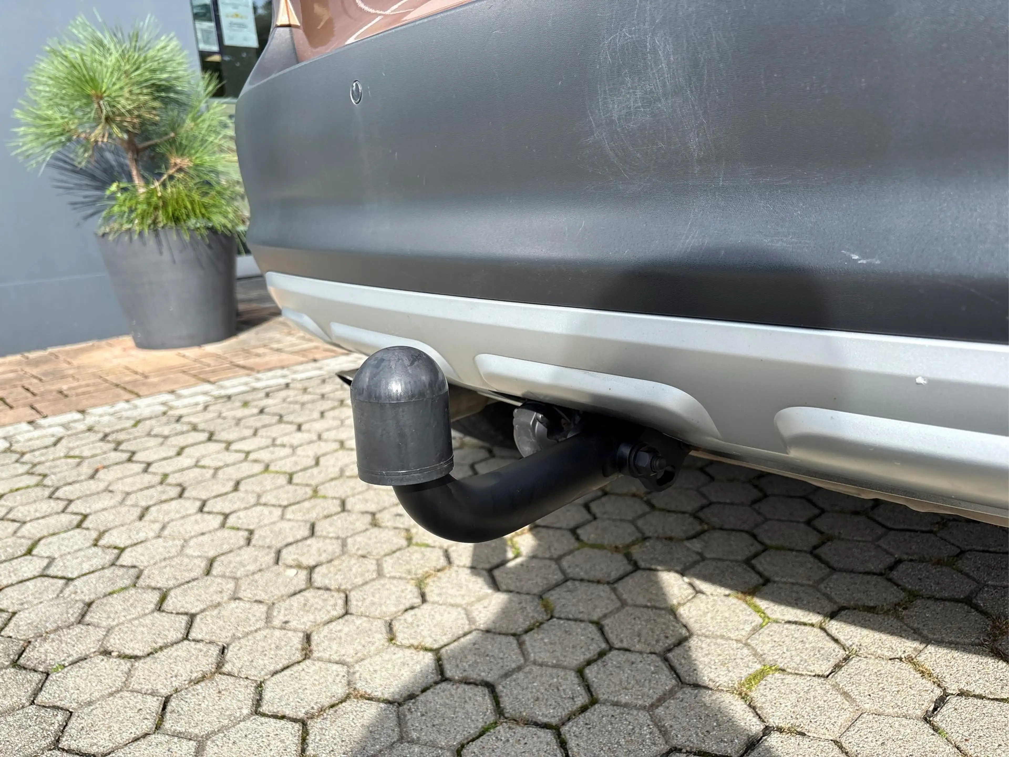 Skoda Yeti 2.0 TDI Active Plus Edition + Anhängerkupplung ... — photo 15