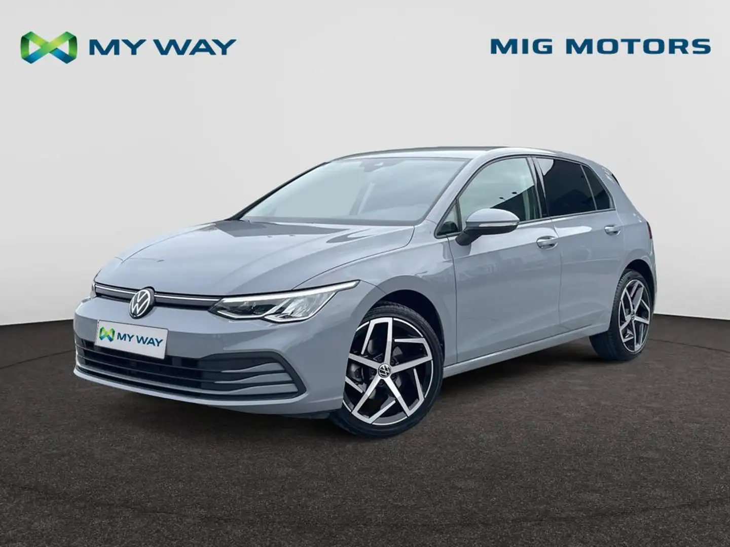 Volkswagen Golf Life Business Premium 1.0 eTSI (110 pk) /// Automaat /// Achteruitrijcamera /// Stuur & Zetelverwarming /// Grijs - 1