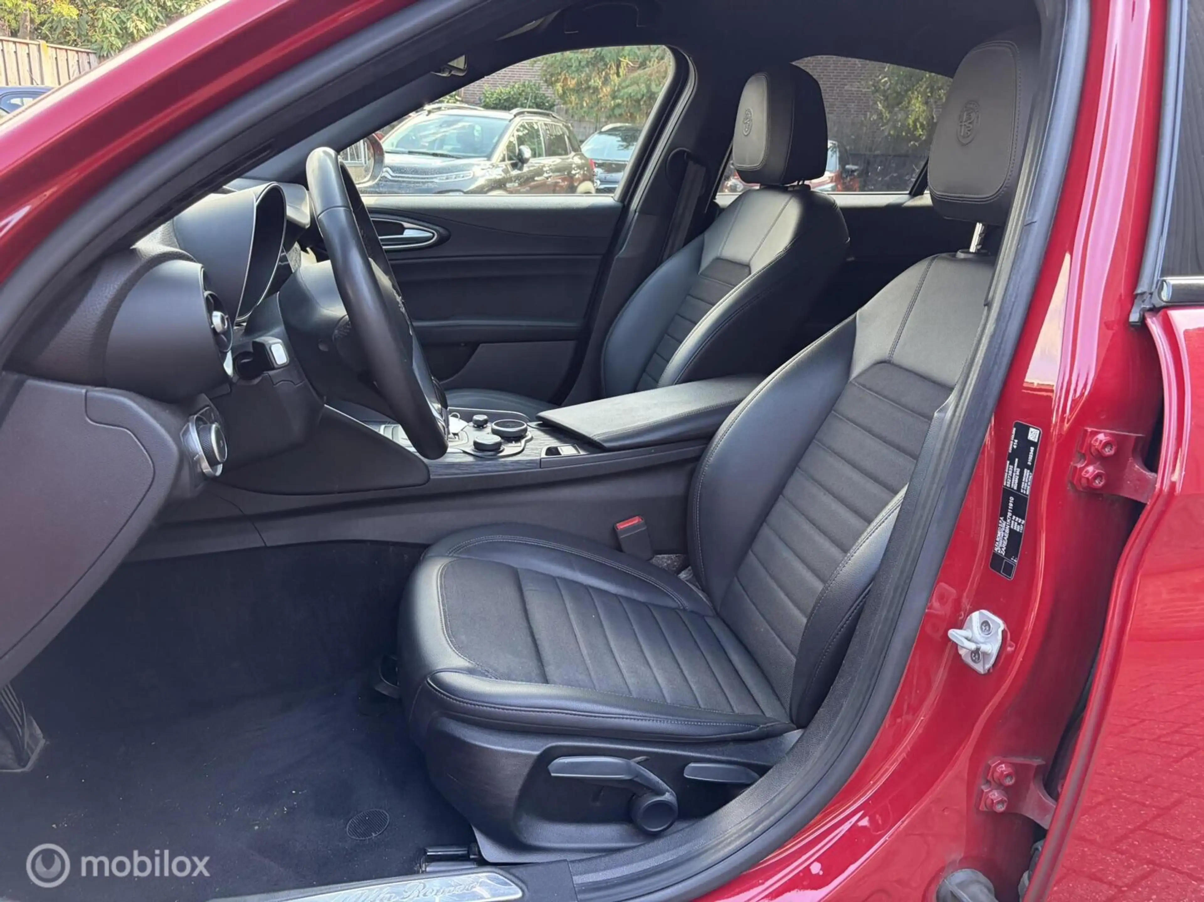 Alfa Romeo Giulia 2.0T Super Business Edition Belgische auto — photo 7