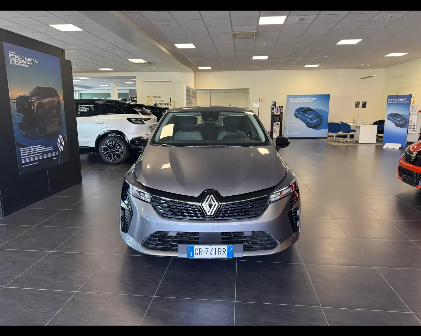 Renault Clio 1.6 E-TECH FULL HYBRID EVOLUTION Grigio - 2