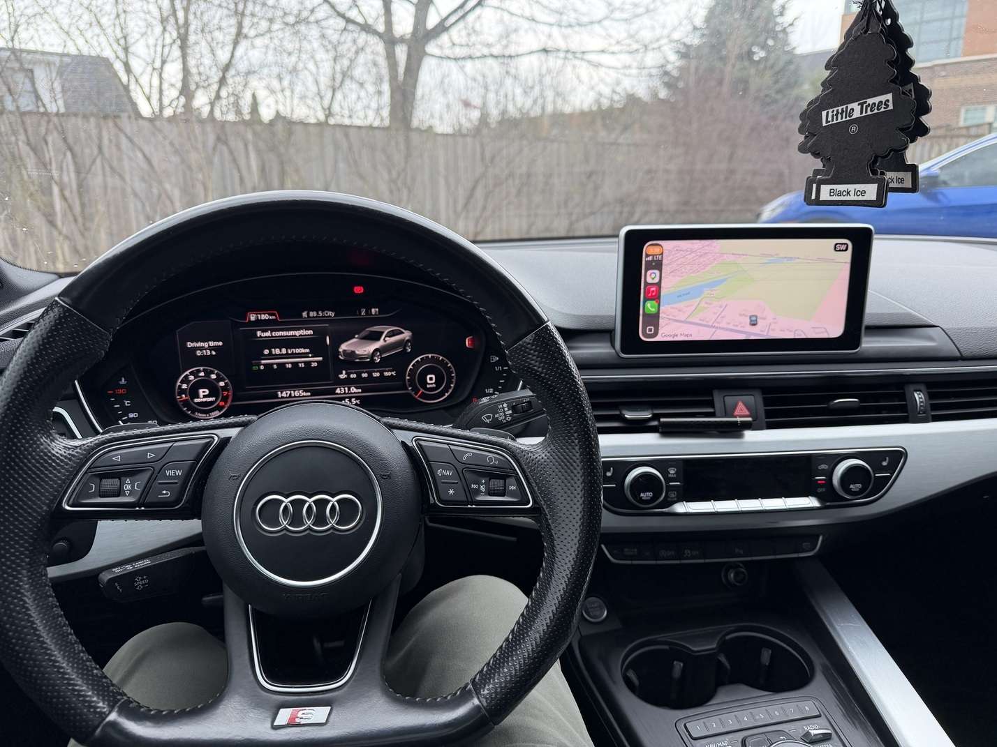 2017 Audi A4 4dr Sdn Man Technik quattro thumb 7