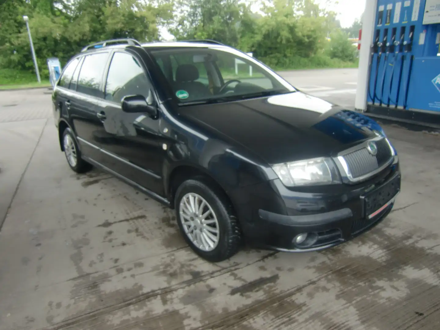 Skoda Fabia 1.4i  16V Combi Ambiente,TÜV 10/2026,Euro4 Noir - 1