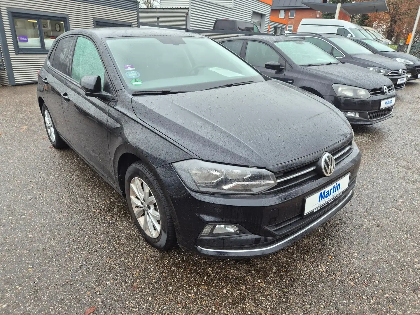 Volkswagen Polo VI Highline Schwarz - 2