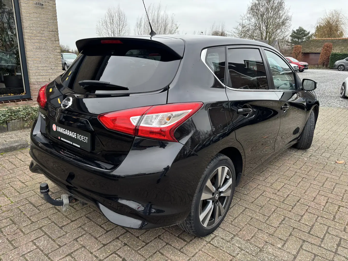 Nissan Pulsar 1.2 DIG-T N-Connecta Trekhaak / Navigatie / Camera Noir - 2