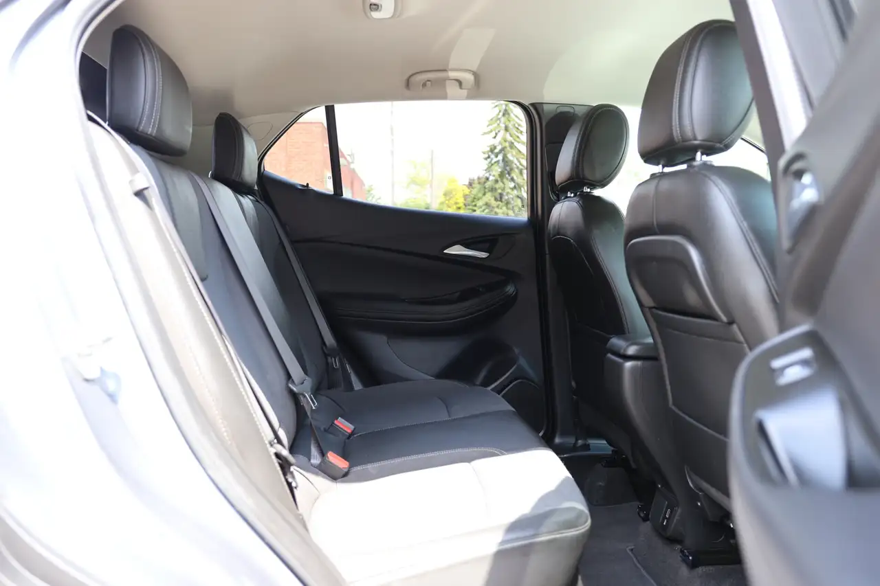 Buick Encore photo Buick Encore