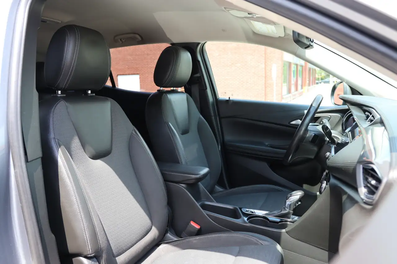 Buick Encore photo Buick Encore
