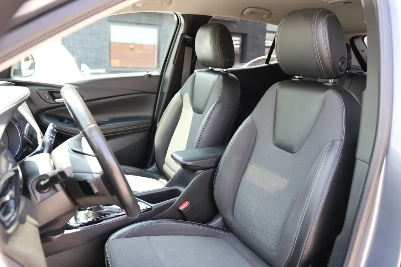 Buick Encore photo Buick Encore