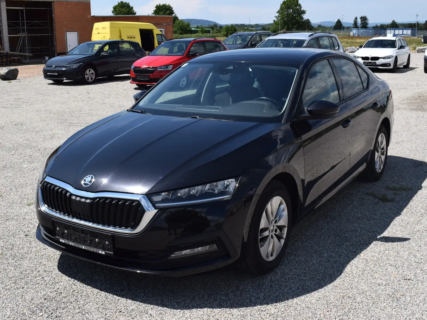 Skoda Octavia 2,0 TDI Ambition DSG Schwarz - 1
