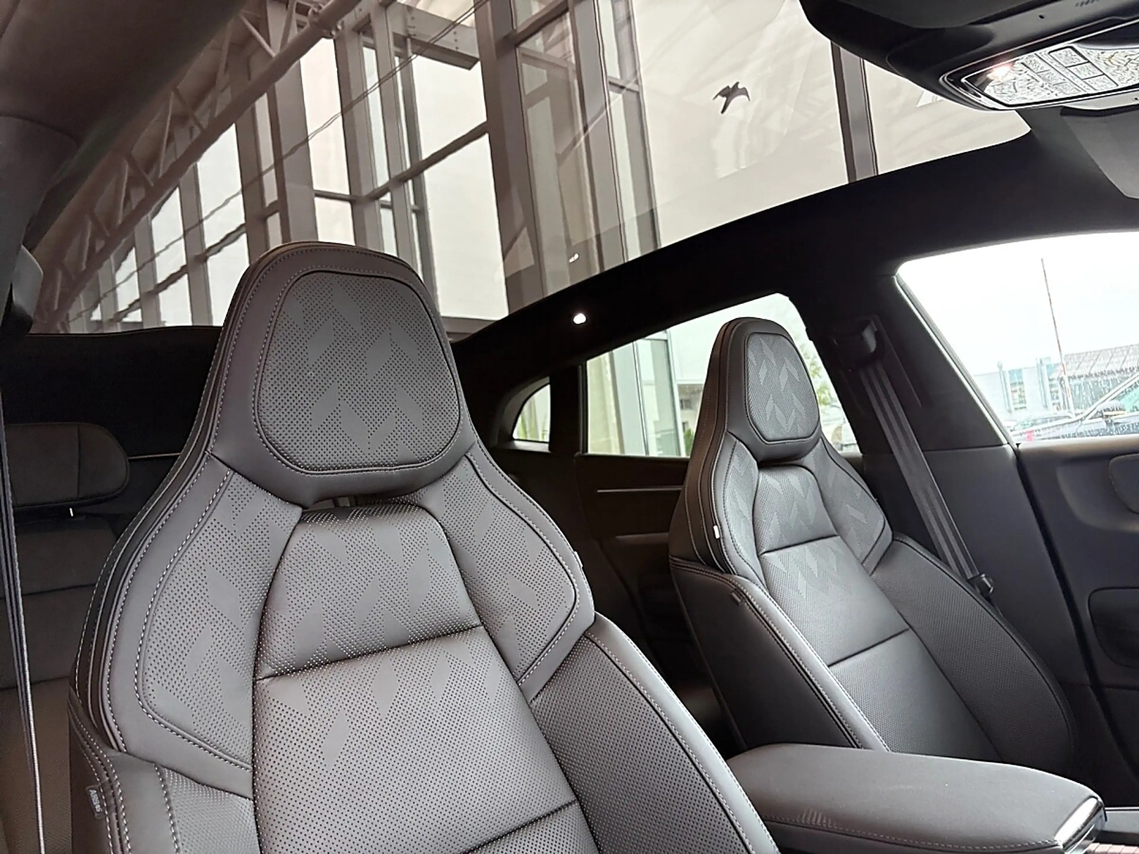 Polestar 4 Long Range 94kWh Dual Motor Prime — photo 14