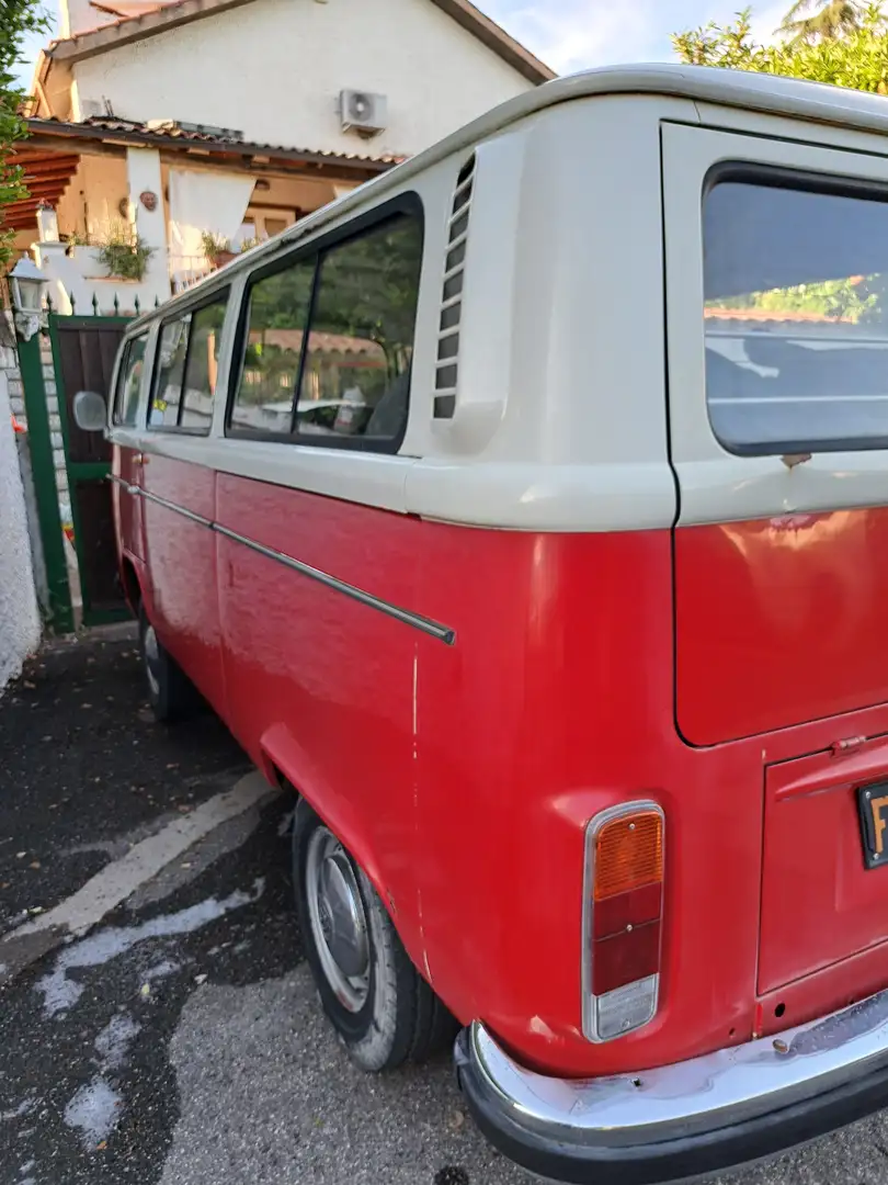 Volkswagen T2 Красный - 2