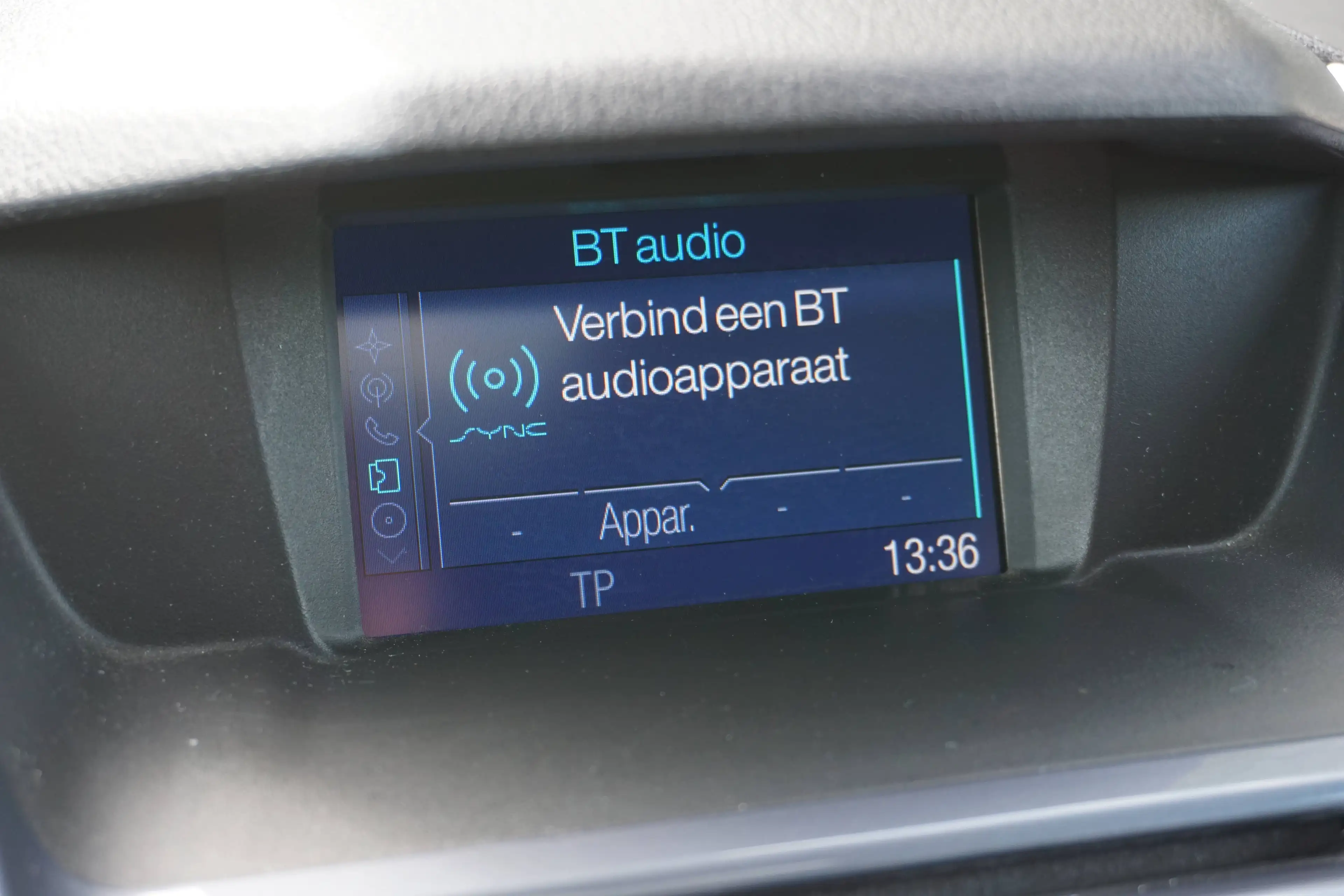 Ford Tourneo Connect 1.0 EcoBoost Titanium-Pano-Navi-Cam-CruiseC-Garantie — photo 13