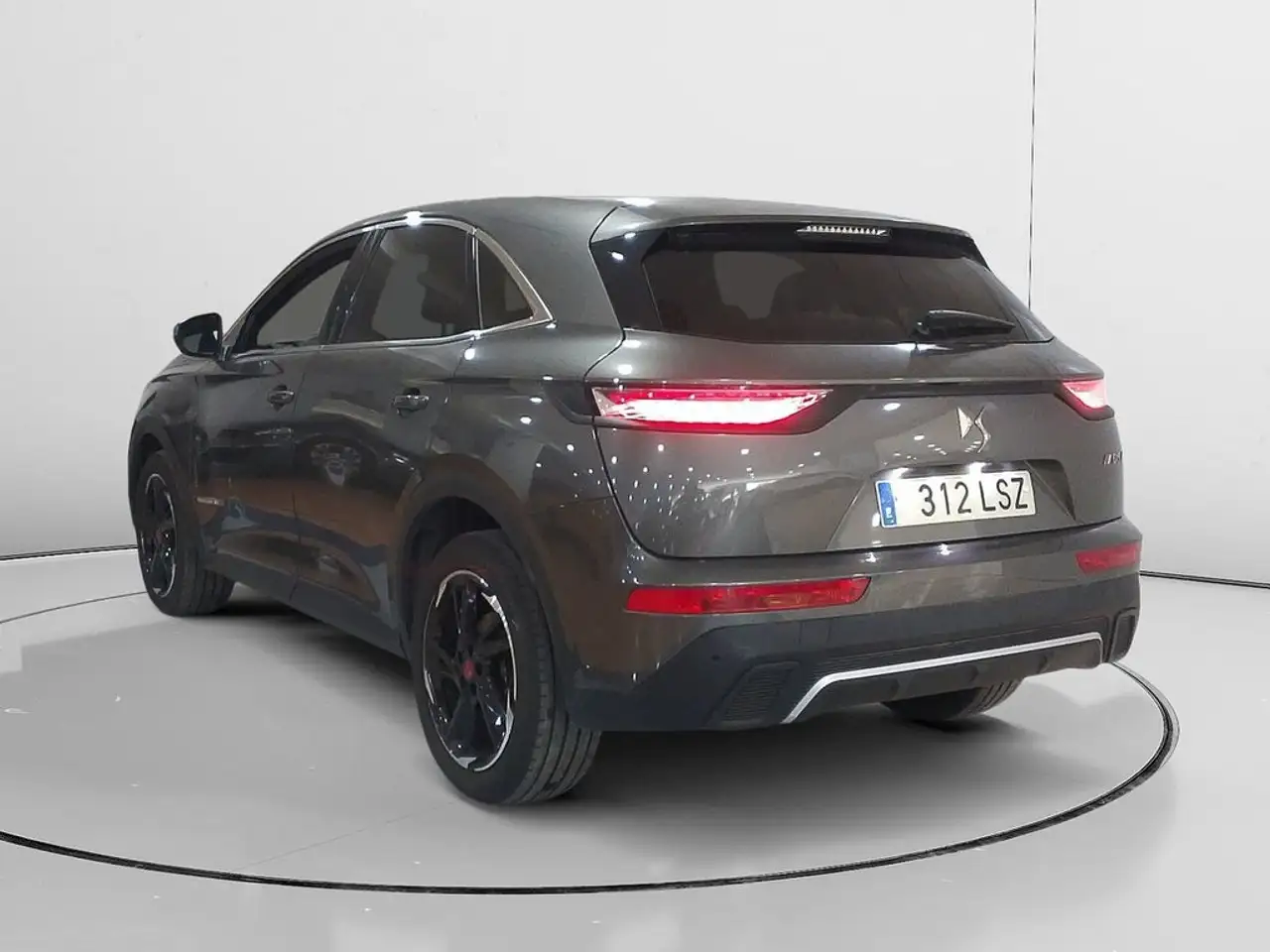 DS Automobiles DS 7 Crossback 2021