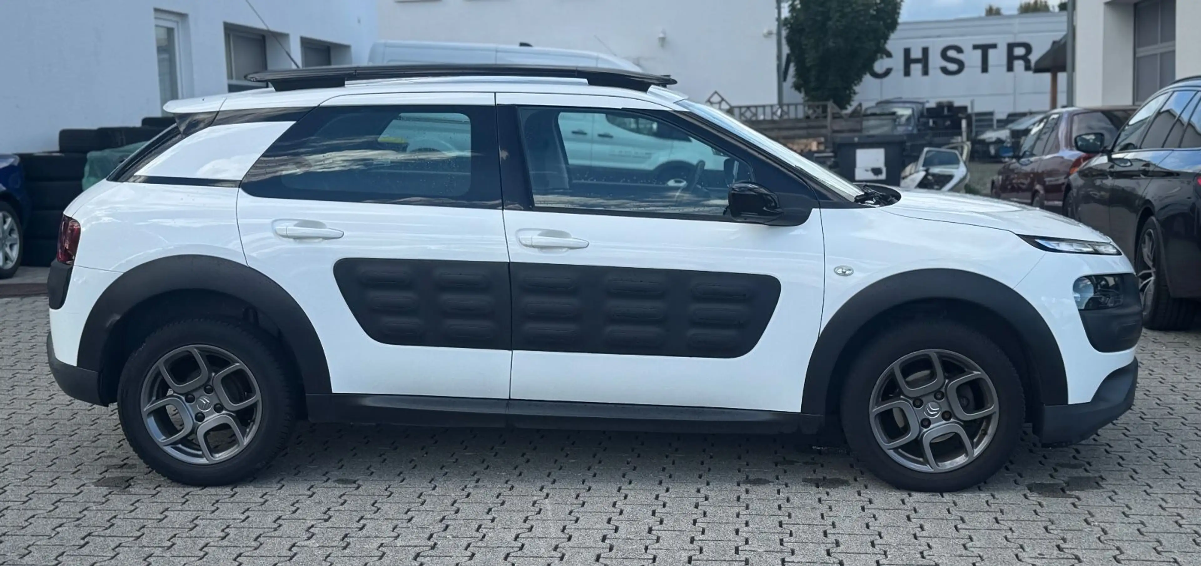 Citroen C4 Cactus Feel*Zahnriemen Neu*Automatik*TOP* — photo 8