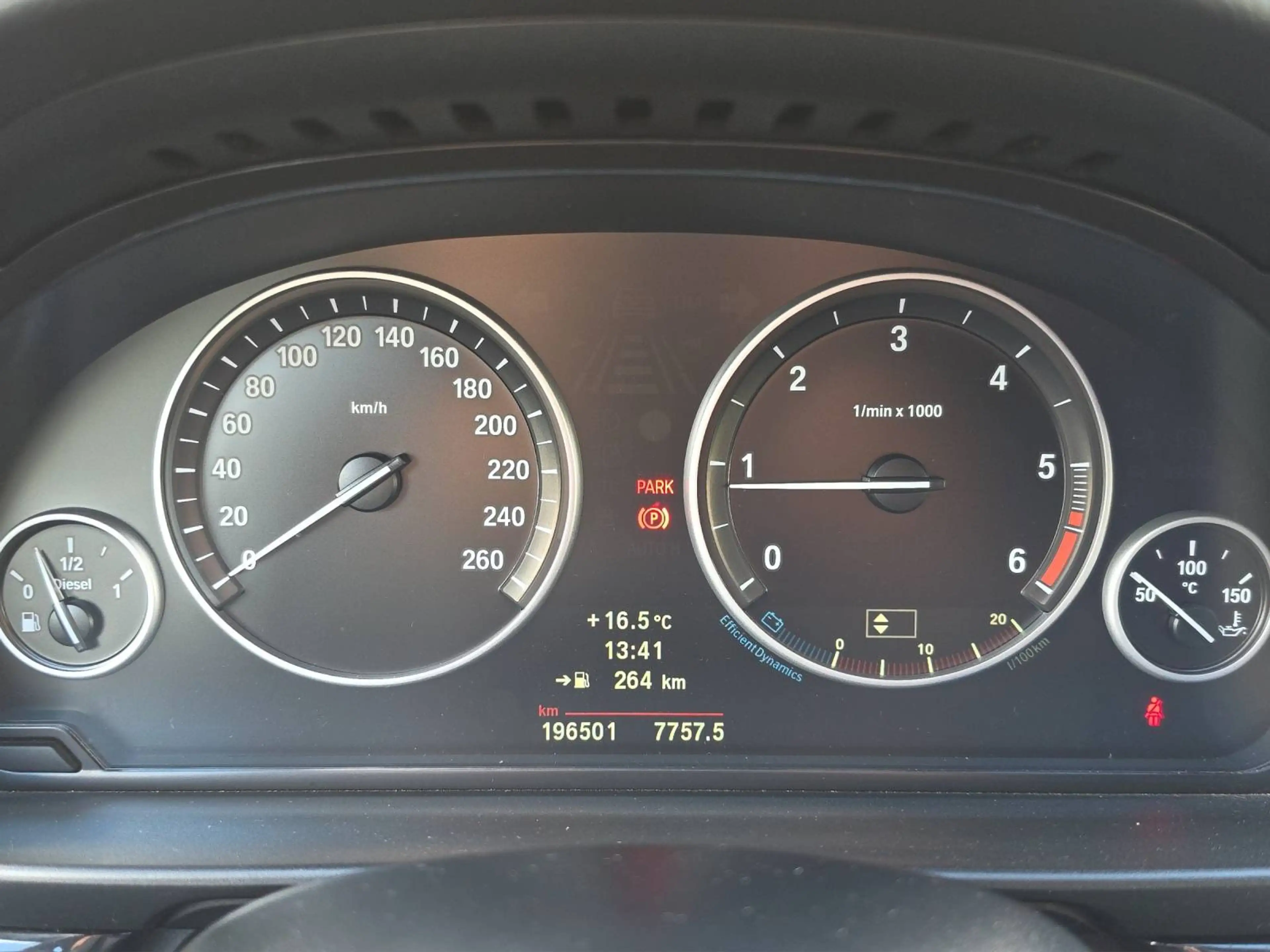 BMW 520 520 d*TÜV NEU*NAVI*Kamera*ALU*TOP Zustand* — photo 8