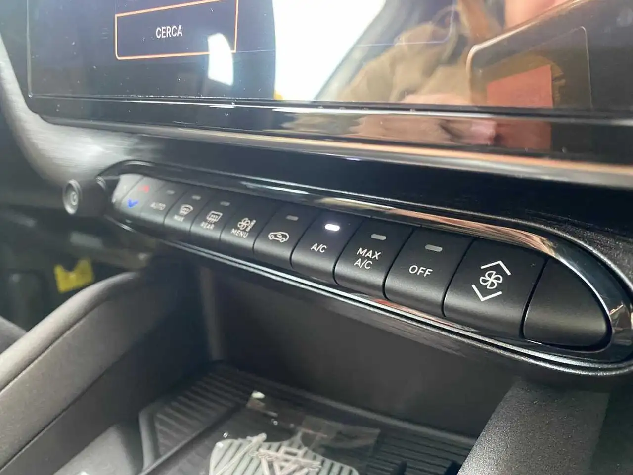 Alfa Romeo Junior 2025 — фото 13