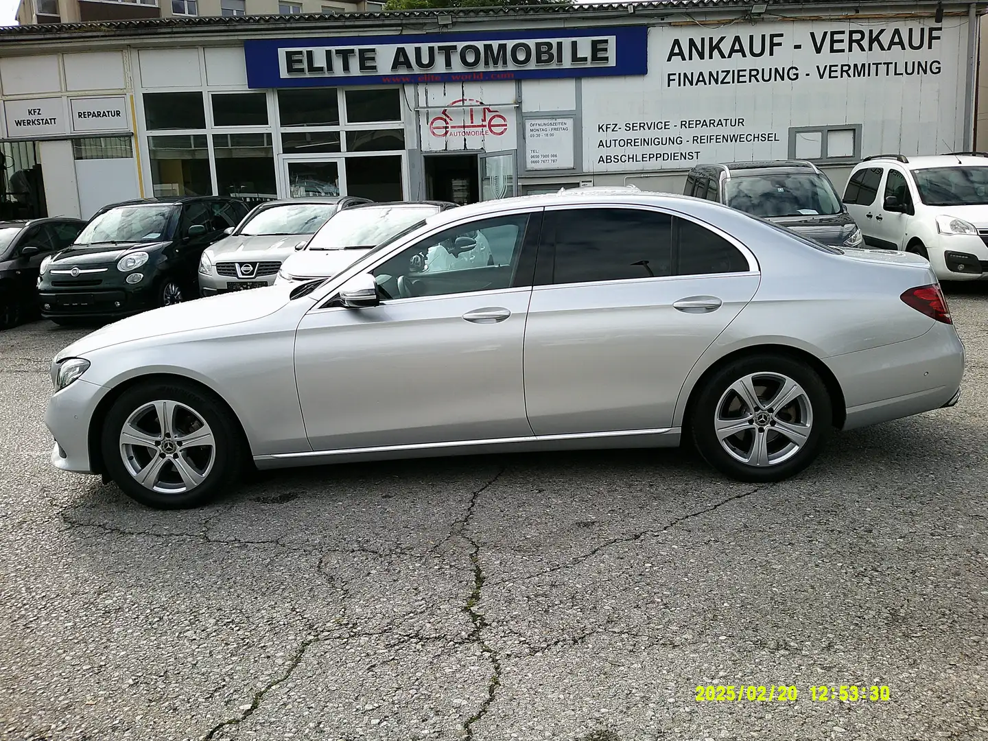 Mercedes-Benz E 220 d Aut. Silber - 2