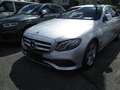 Mercedes-Benz E 220 d Aut. Silber - thumbnail 3