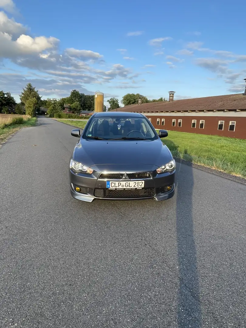 Mitsubishi Lancer 2.0 DI-D Instyle - 1