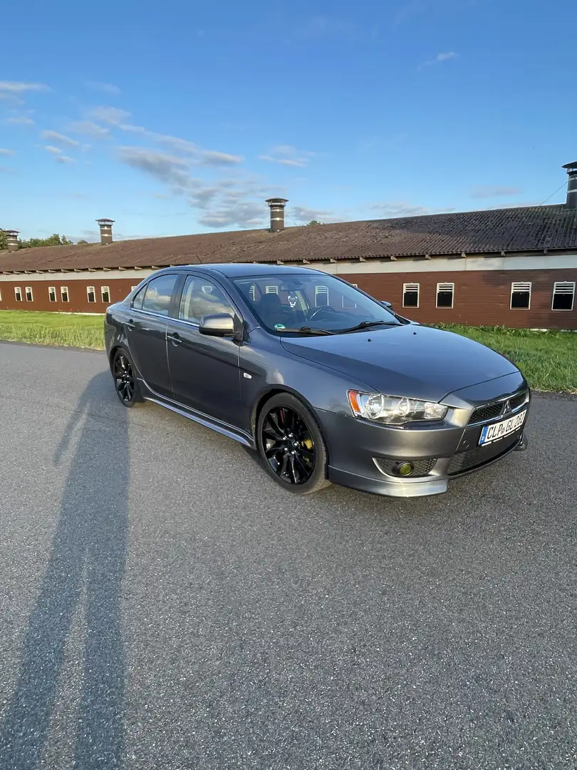 Mitsubishi Lancer 2.0 DI-D Instyle - 2