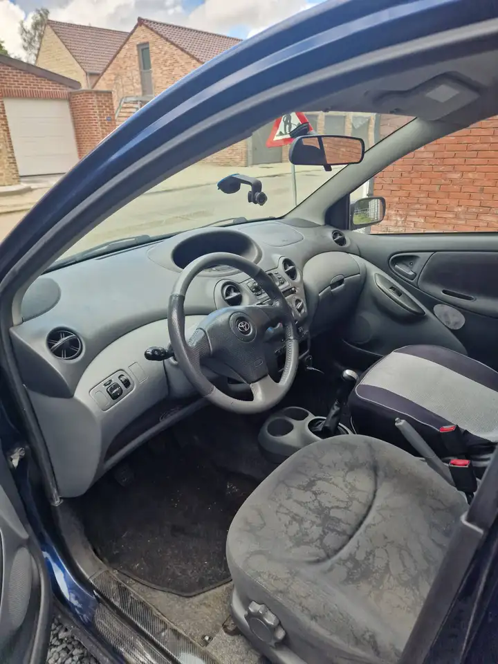Toyota Yaris 1.3i VVT-i 16v Linea Luna, foto 11