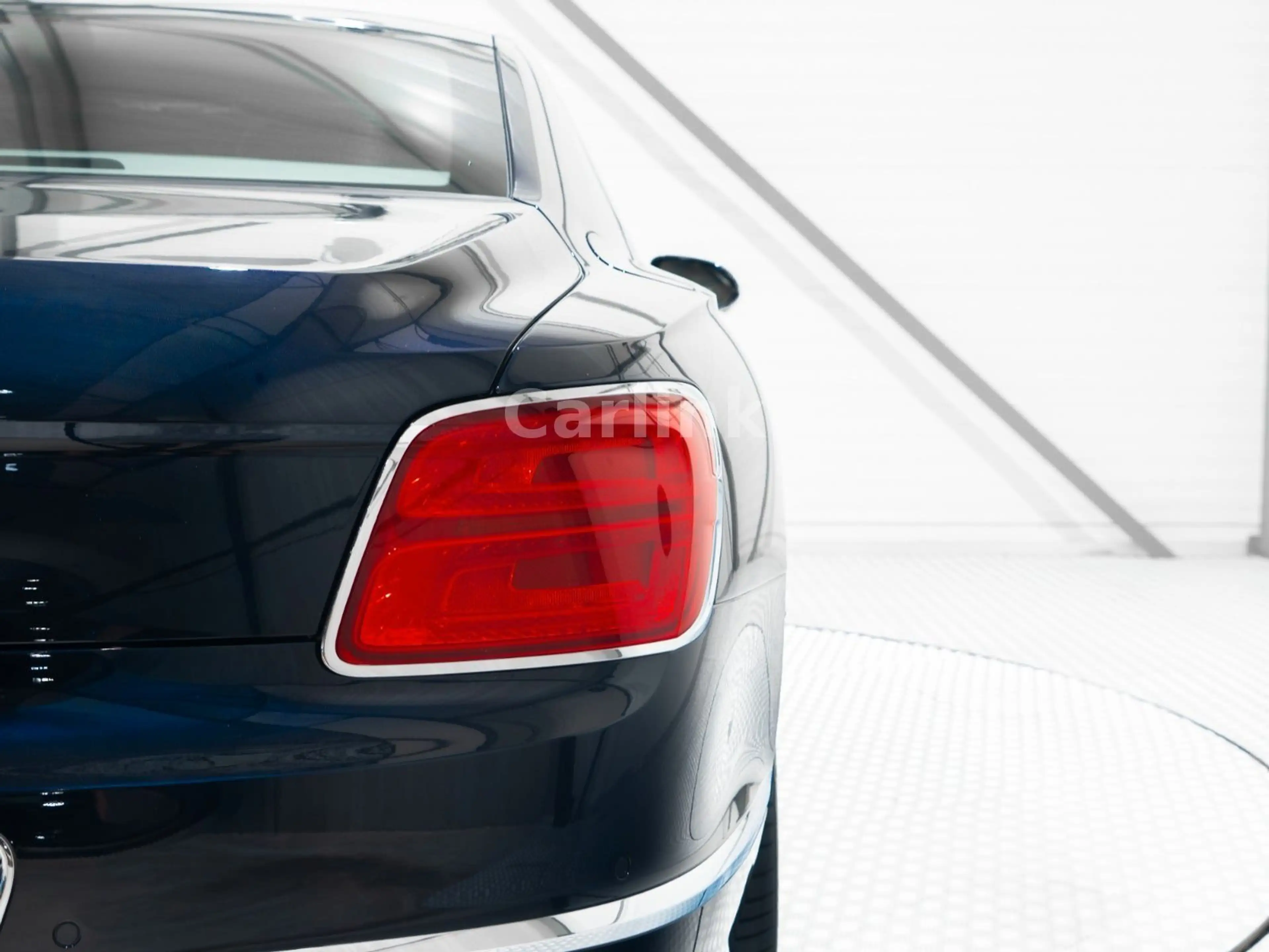 Bentley Flying Spur Mulliner V8 Hybrid - TOP OFFER - — photo 13