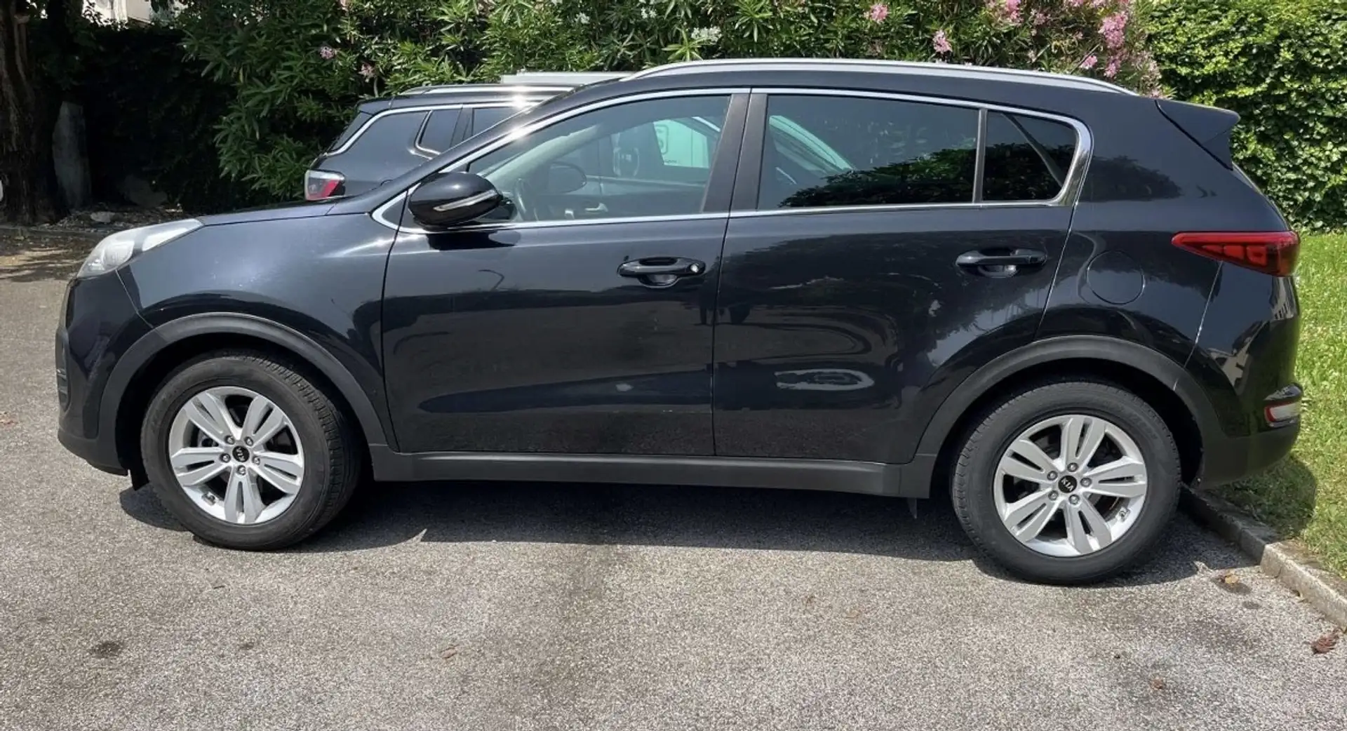 Kia Sportage 1.7 crdi Active 2wd 115cv - 2