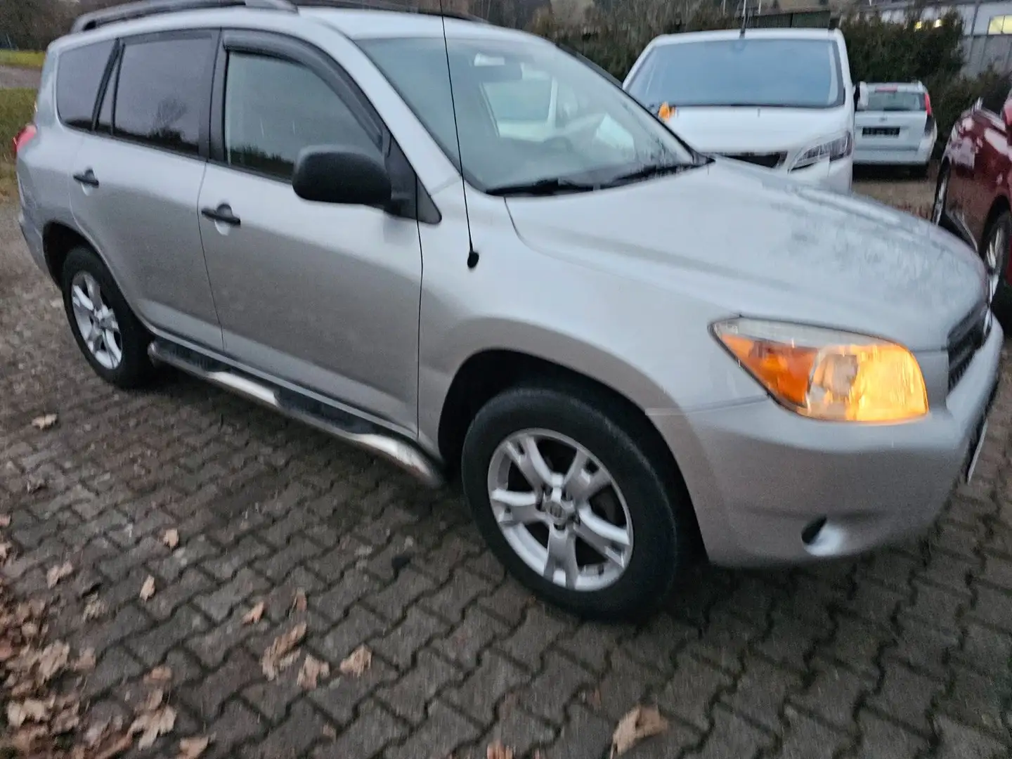 Toyota RAV 4 2.4 I  4x4 Aut Leder Navi Kamera Ezüst - 2