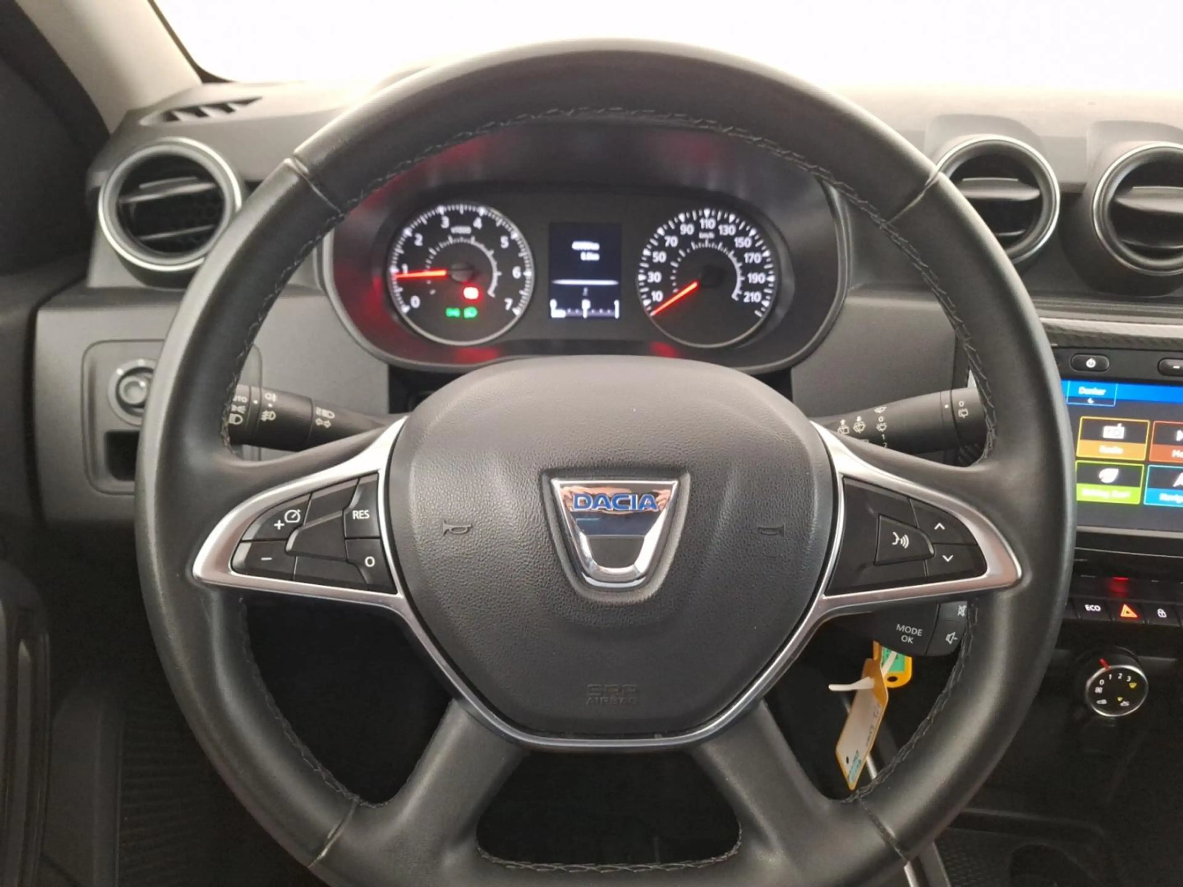 Dacia Duster COMFORT *TREKHAAK*RADIO*GPS*360° CAMERA*AIRCO*CRU — photo 11