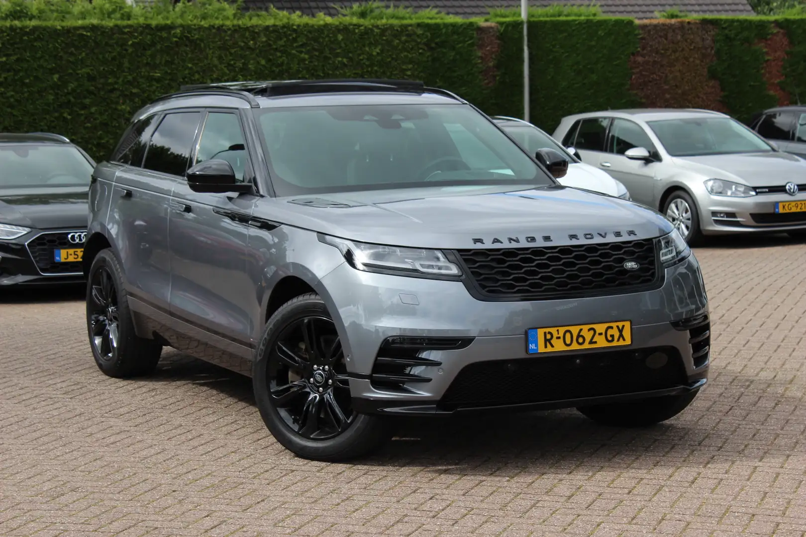 land rover velar
