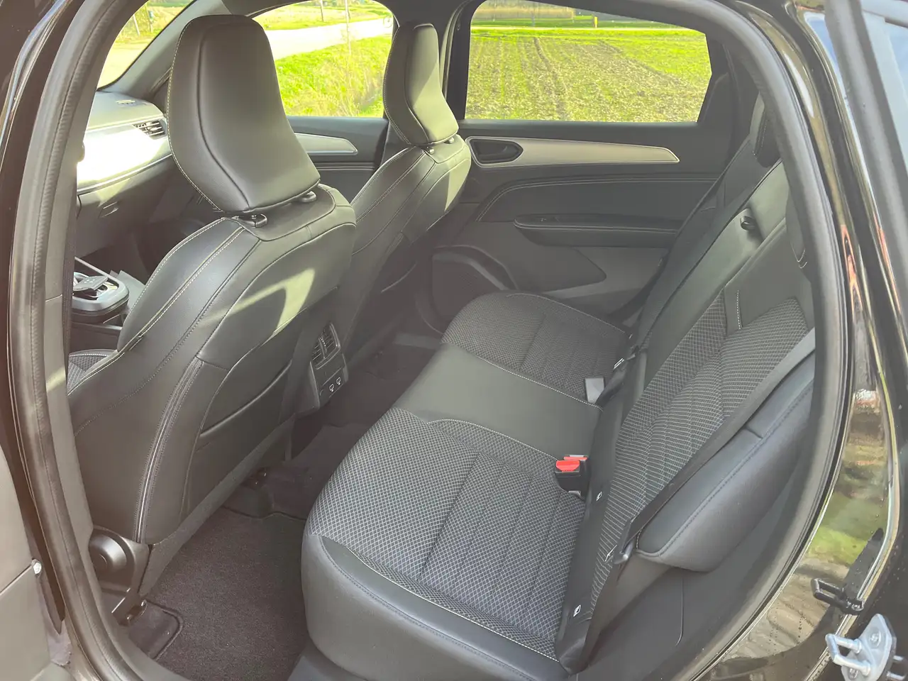 Renault Arkana 1.3 TCe Mild Hybrid Techno 2025 Garantie!!, миниатюра 9
