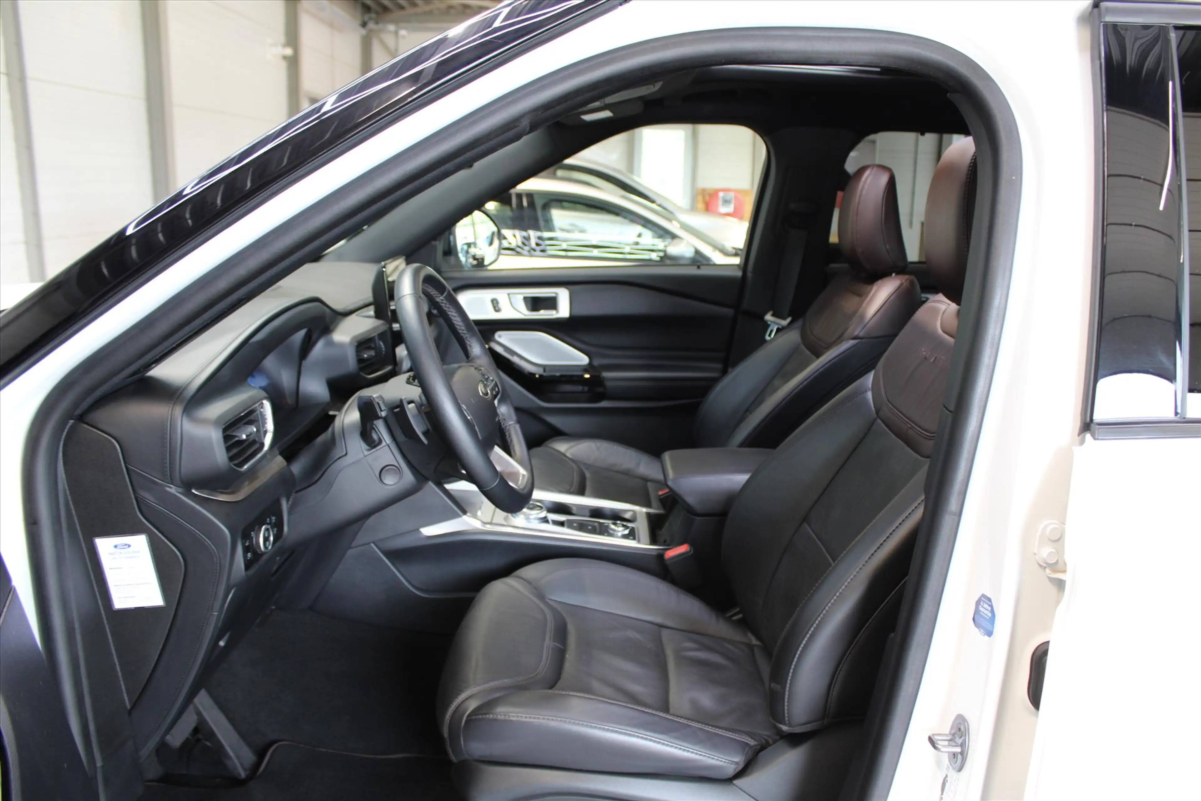 Ford Explorer Platinum 3.0 V6 EcoBoost AWD PHEV 457pk Automaat, — photo 14