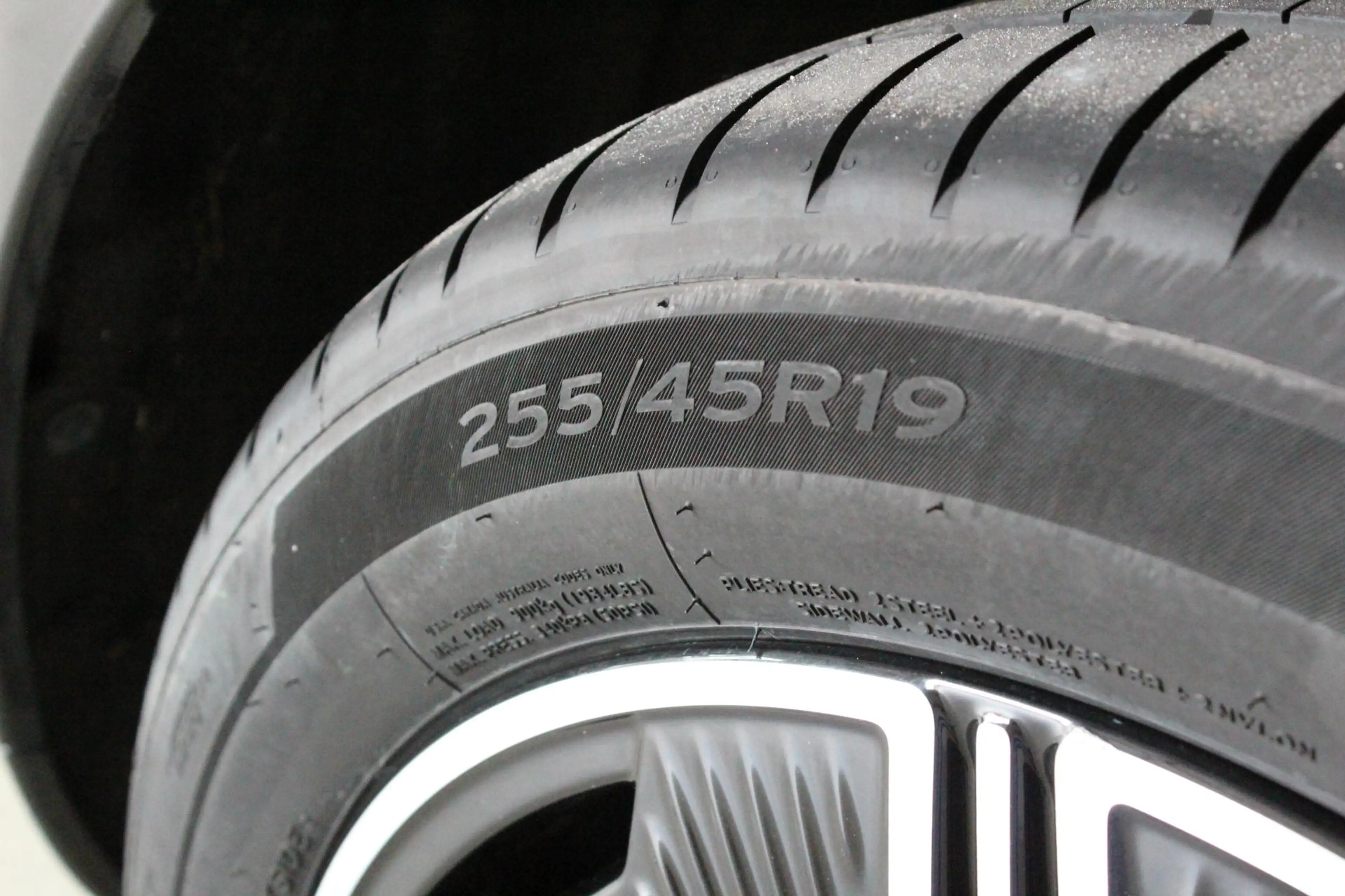 Mercedes-Benz EQE 350 350+ Launch Edition AMG Line 91 kWh | SOH 95% | AC — photo 24