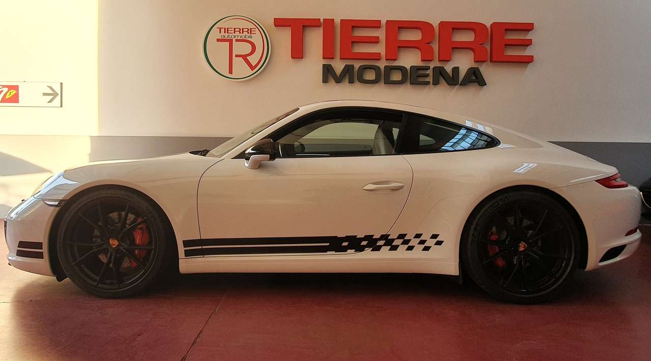 Porsche 911 carrera s endurance racing edition