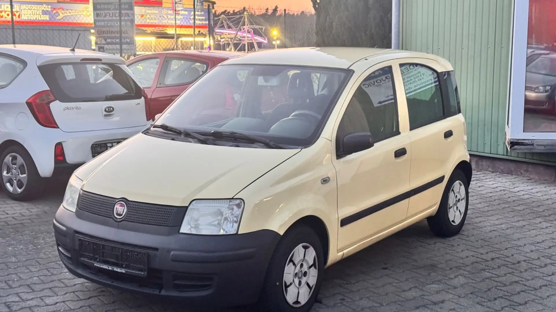 Fiat Panda 1.1 8V Active 2.Hd/ Gelb - 1